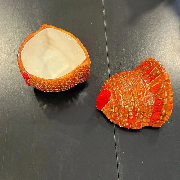 Vintage 80s Hand Painted Ceramic Turkey Covered Thanksgiving Dish - Picture 4 of 11